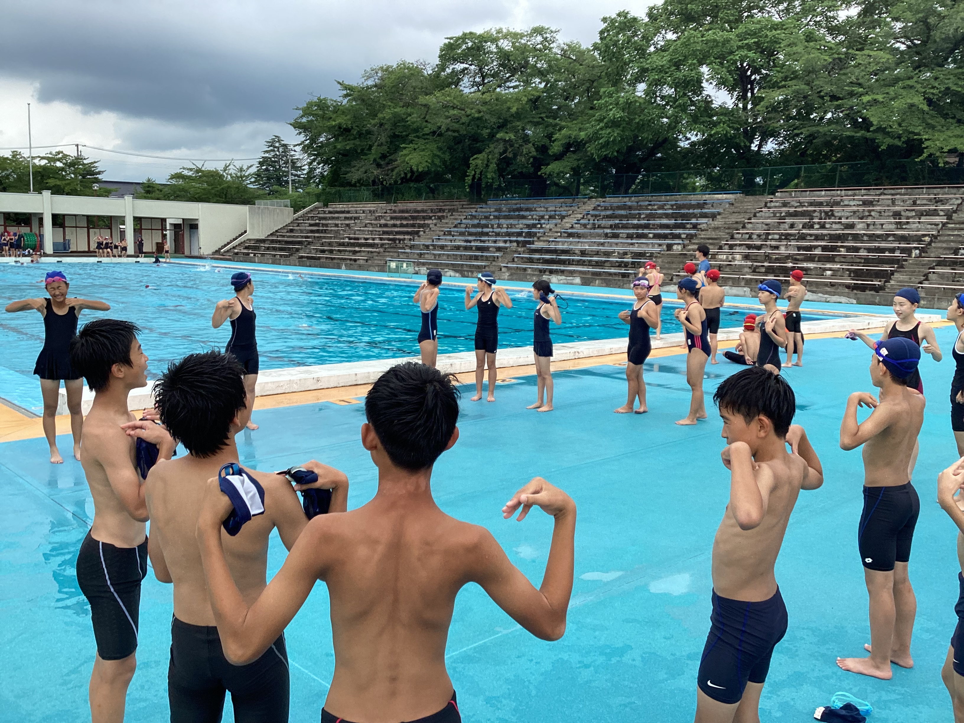 小学　水泳 