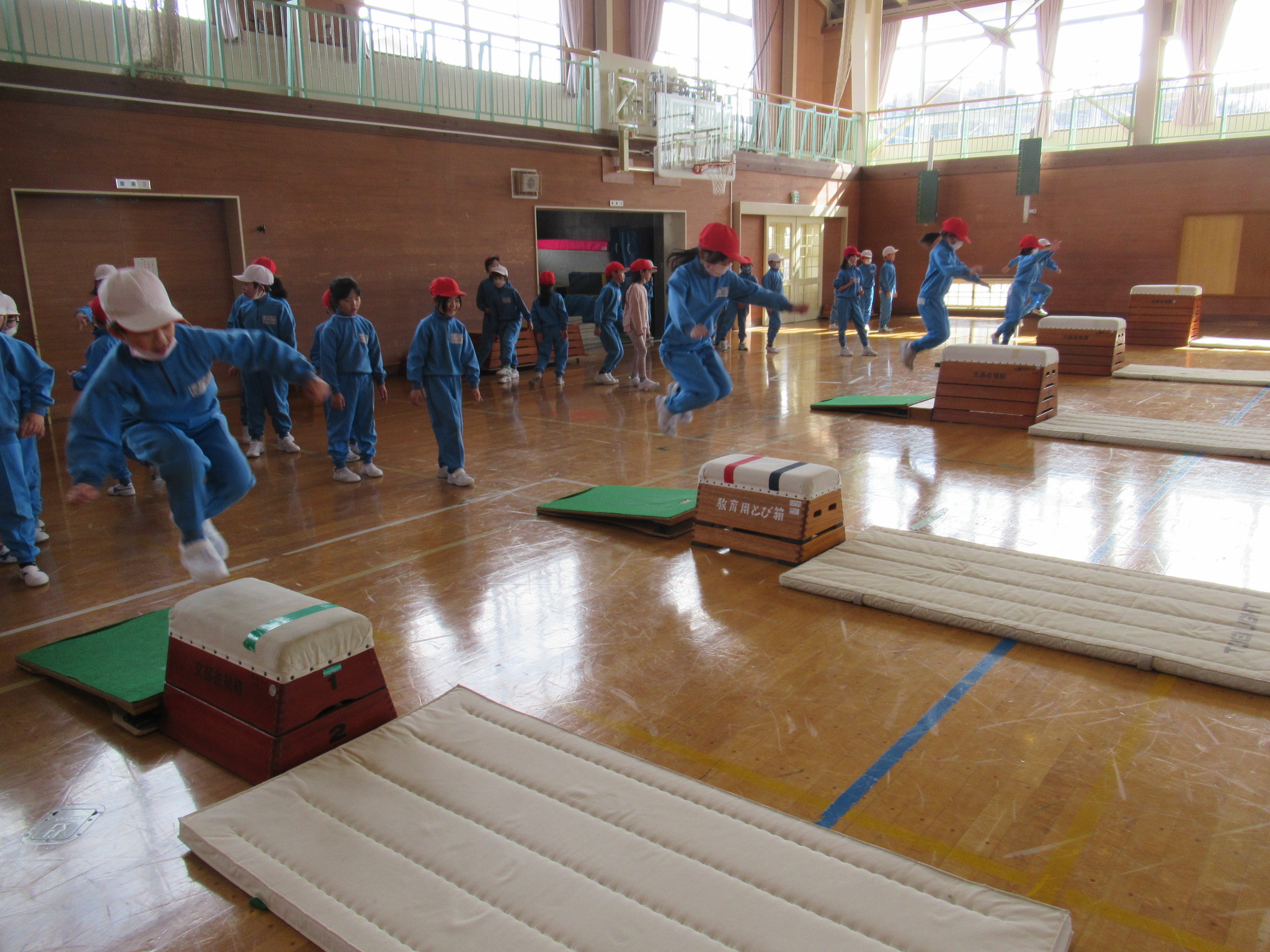 跳び箱運動（2年生） | 会津若松プラス