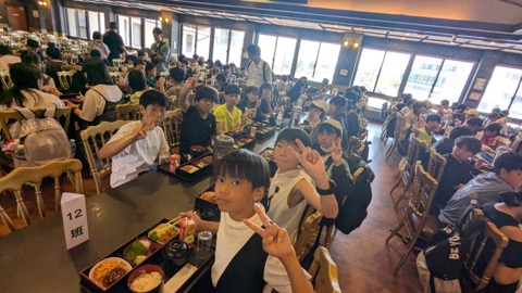 修学旅行⑱（松島観光物産館での昼食） | 会津若松プラス